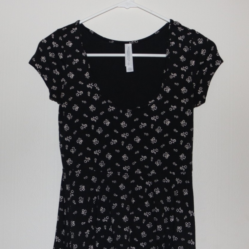 Aeropostale Black & White Flower Dress